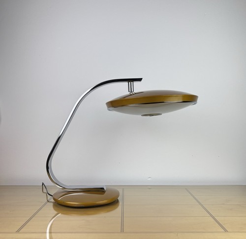 Brutalist bevel 520c - bevel,