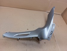 carénage centrale gauche origine PIAGGIO 350 BEVERLY 2017 ABS SPORT TOURING