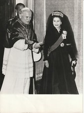 TIRAGE PHOTO	DE PRESSE ARGENTIQUE 1970 ELIZABETH II REINE D'ANGLETERRE 18X24cm