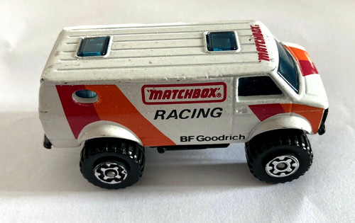 Matchbox 4x4 chevy van - matchbox, blanc
