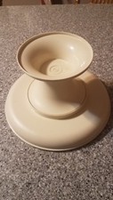 Vintage Tupperware 1533-3 tray