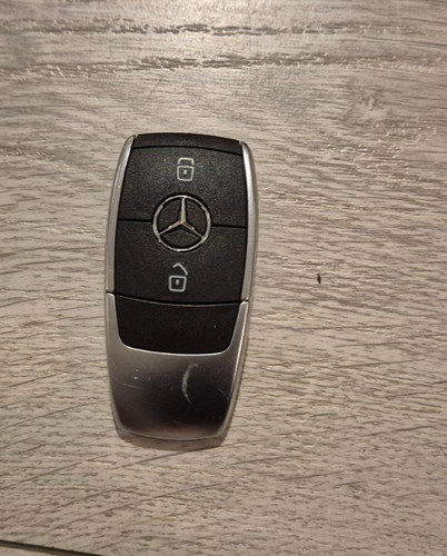 Cle mercedes non - -, vierge
