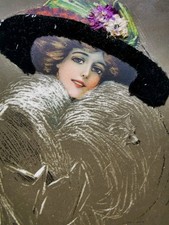 Superbe carte postale représentant une femme au chapeau dans les années 1900