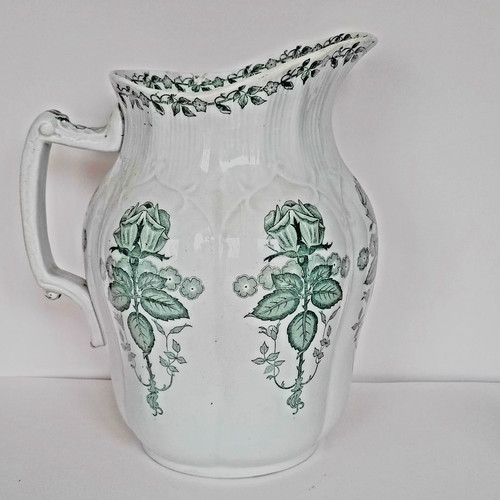 Broc faïence toilette - faïence,