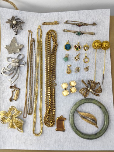 Beau lot bijoux - de,
