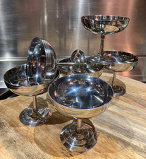 Ensemble de 6 coupes sur pied