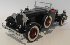 Danbury Mint 1/24 Scale Diecast - 31 1927 Stutz Black Hawk Black