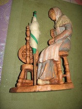 figurine fileuse au rouet SIC