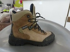 CHAUSSURE DE RANDONNEE