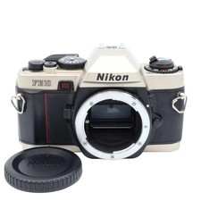 【1 an】Nikon FE10 Body