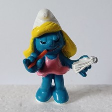 Schtroumpfette 20140 3A - Secrétaire robe rose crayon rouge - W.GERMANY