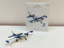 Hallmark KOCC - Avion Cessna