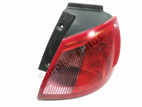 Feu arriere droit mr957366 - arriere,