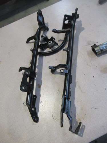 Berceau moteur moto - moteur,