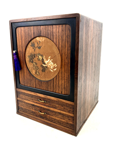 Ancienne petite commode