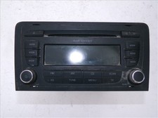 8P0 035 186 AB radio AUDI A3