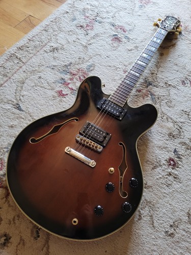 Epiphone sheraton w - sheraton, (mik)