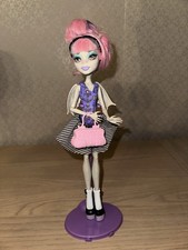 Monster High Dance Class