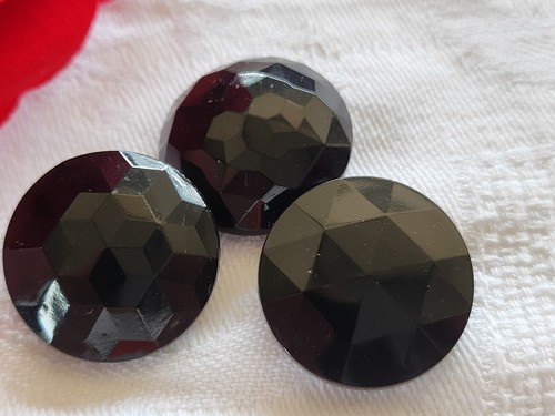 Trio boutons anciens verre - boutons,