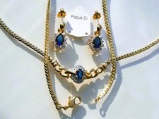 LOT / BEAUX BIJOUX 1980 en