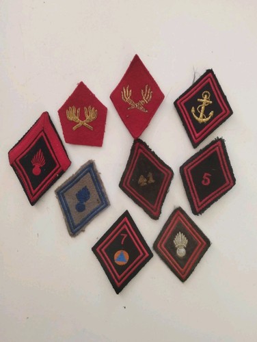 Lot insignes écussons - de, insignes/écussons