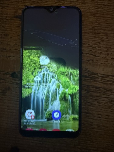 Samsung galaxy a20e 32go - samsung,