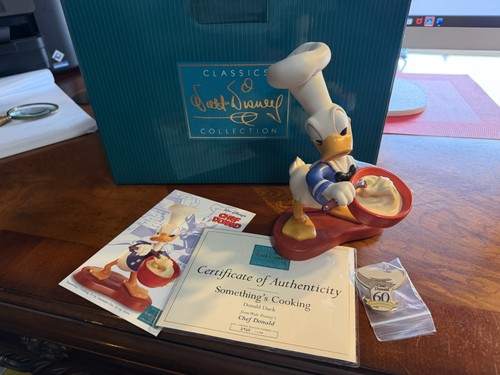 Disney wdcc chef donald - disney,