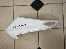 Carénage latérale avant