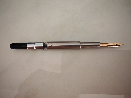 Pilot capless vanishing - /,