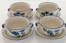 Nice porcelain service of 4 handle bowls and 4 saucers periwinkle decor
