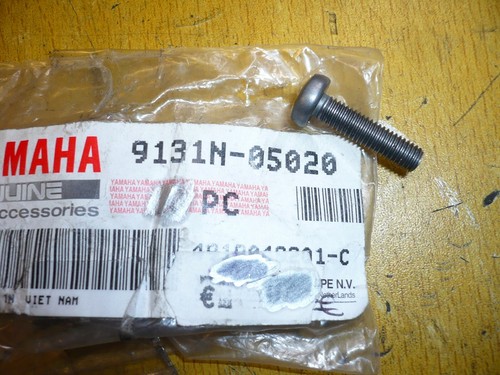Vis yamaha 9131n 05020 - vis,