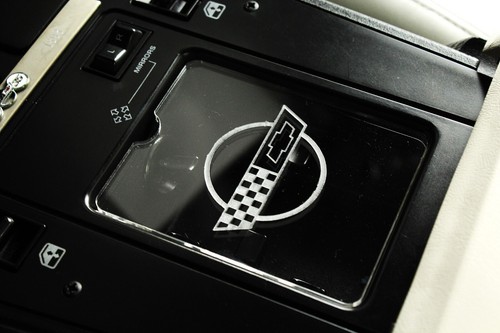 Corvette center console - c4,