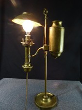 Lampe quinquet ancienne à huile 19 siécle XIX en laiton électrifiée