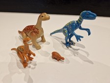 PLAYMOBIL LOT DE DINOSAURES 