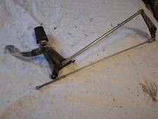 PLATINE AVANT DROITE COMPLETE