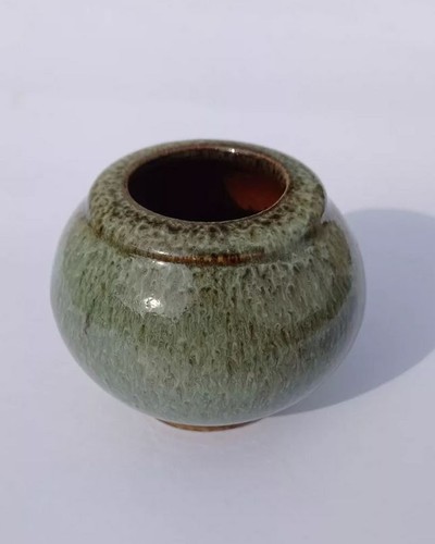 Vase grès signé - en,