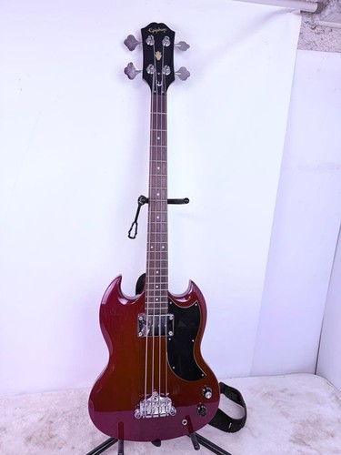 Guitare basse électrique