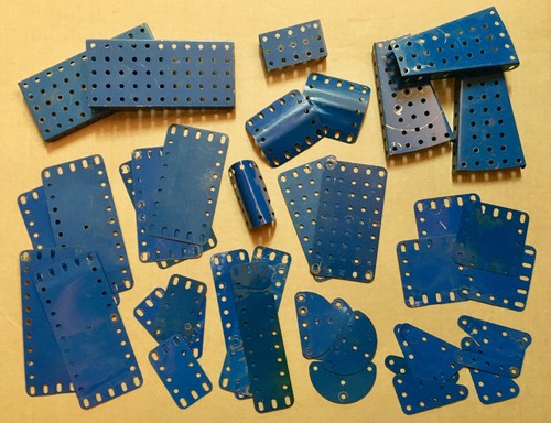Meccano lot pieces - lot,