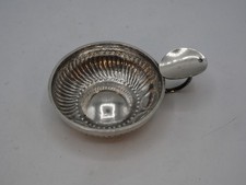 TASTE-VIN EN ARGENT MASSIF