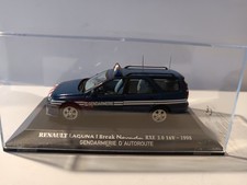 1/43 RENAULT LAGUNA I BREAK NEVADA RXE 2.0 16V 1998 gendarmerie UH Sous plexi