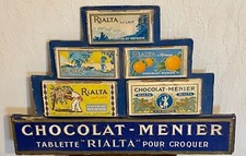 RARE PRESENTOIR DE VITRINE EN