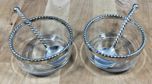 Anciens bols coupes ramequins