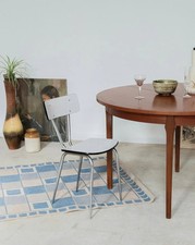 Alma, la chaise en formica
