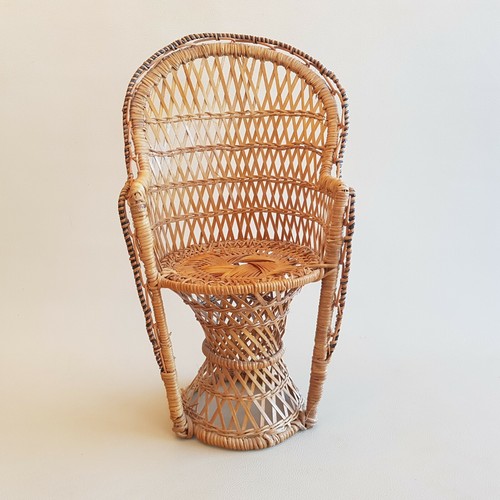 Joli petit fauteuil - , deco