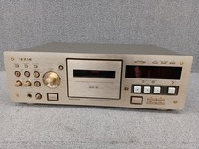 Magnétophone à cassette TEAC