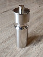 Moulin à poivre vintage en