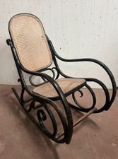 Fauteuil a bascule en bois