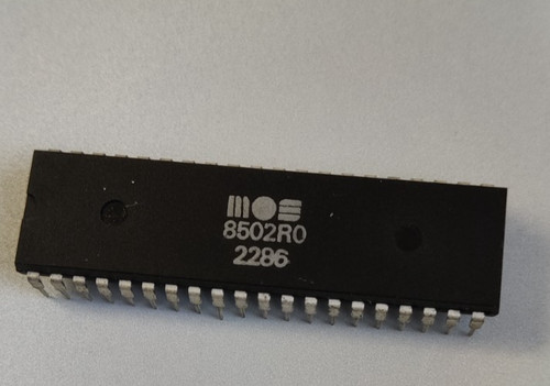 Mos 8502r0 cpu - 8502r0,