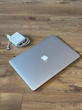 Apple MacBook Pro 15" (500 Go SSD, 2.3 GHz intel i7, 16Go)- Gris sidéral -...
