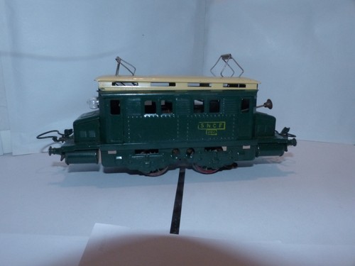 Hornby locomotive - ,